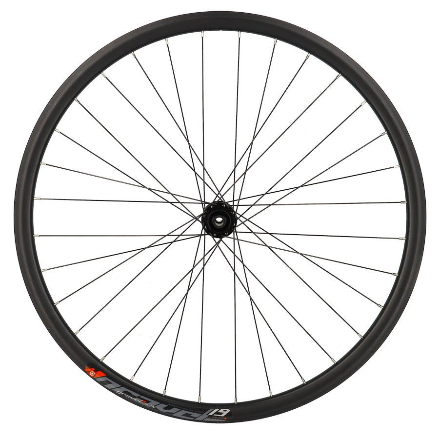 ROUE GRAVEL 700 AV JANTE NOIR MACH1 PULSE 19 TUB. READY MOY. VELOX DISQUE CL AXETRAV.