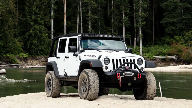 Jeep Wrangler ou Rubicon : lequel choisir en 2026 ?